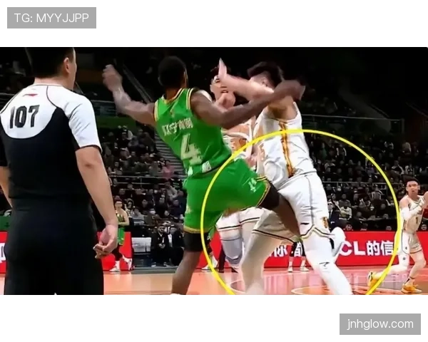 恶意犯规判罚为何常引争议？裁判尺度如何把握？